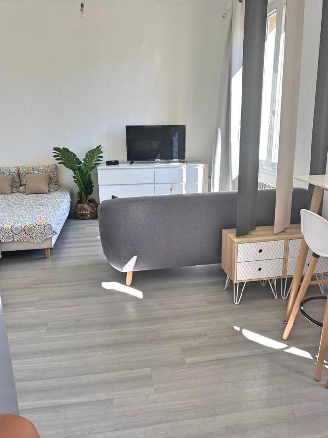 Appartements cosy au centre de la Seyne-sur-mer Extérieur photo